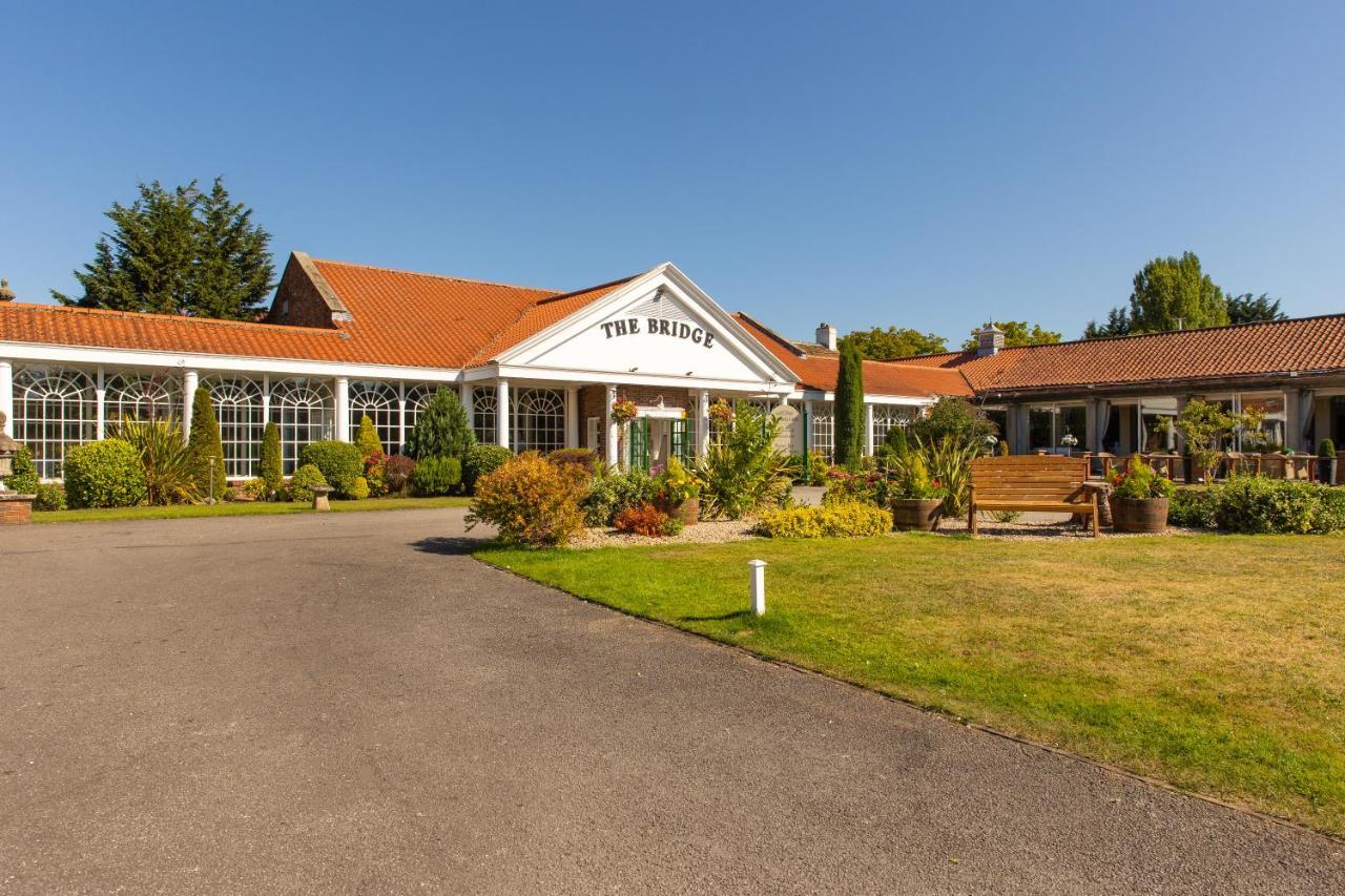 The Bridge Hotel And Spa Wetherby Eksteriør bilde