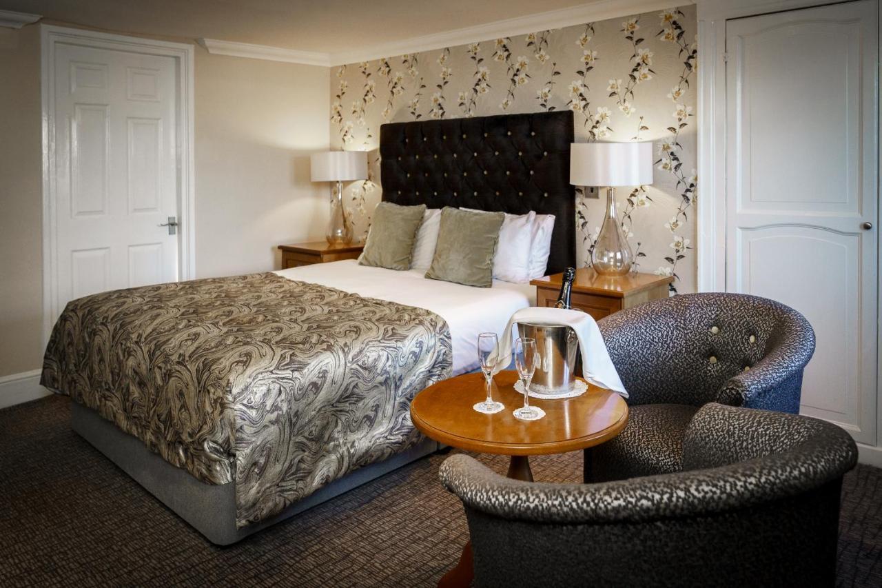 The Bridge Hotel And Spa Wetherby Eksteriør bilde